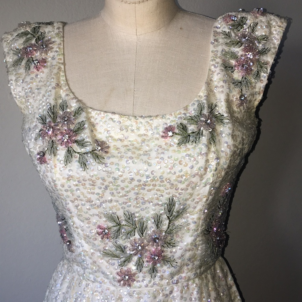 Vintage Victoria Royal Dress-SOLD - Picture 4 of 8